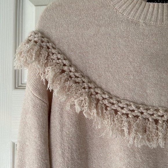 Sanctuary Fringe Cream Cozy Sweater XS - Picture 7 of 12